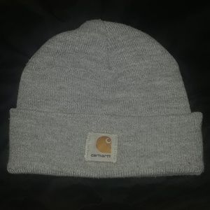 Light grey Carhartt beanie